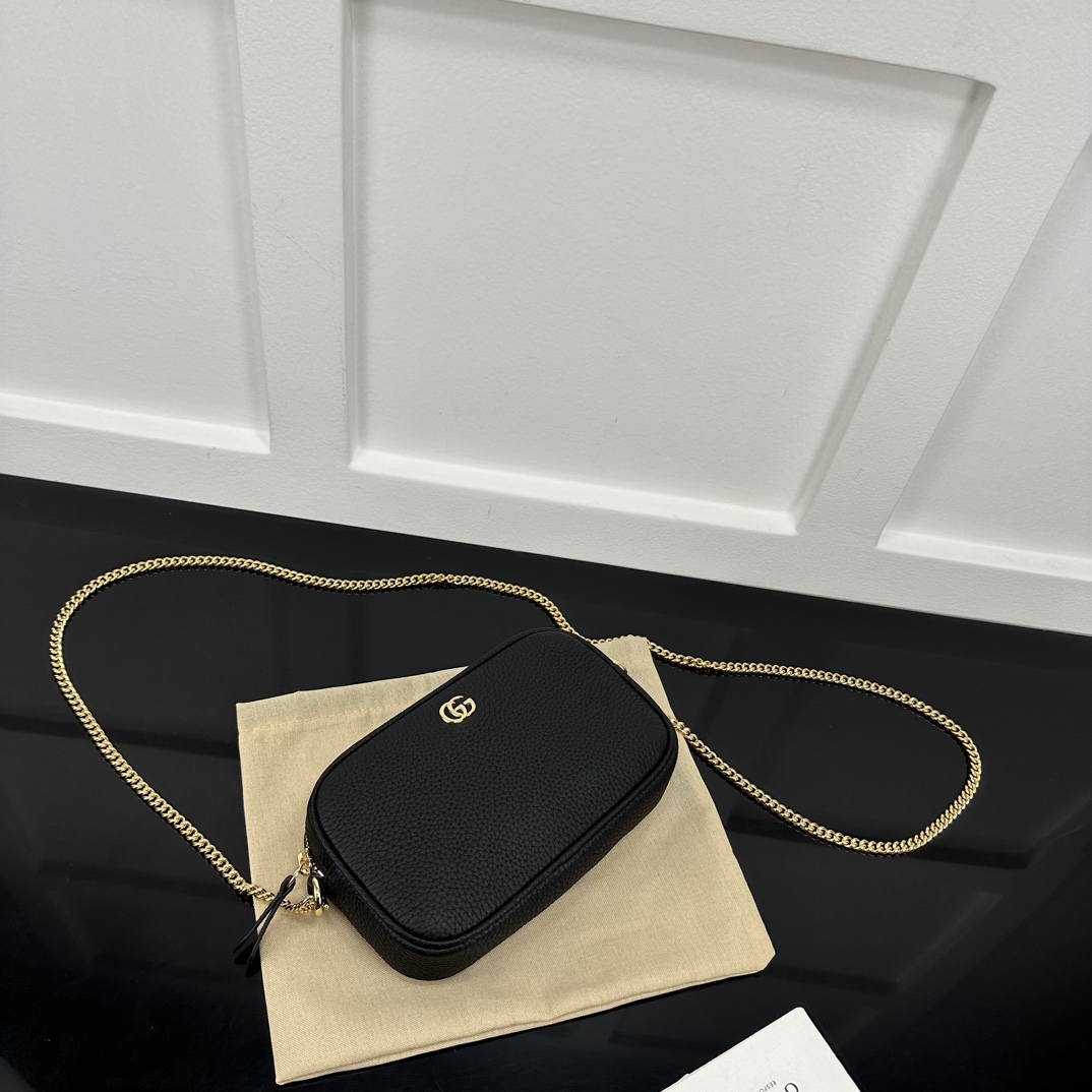 Gucci Satchel Bags